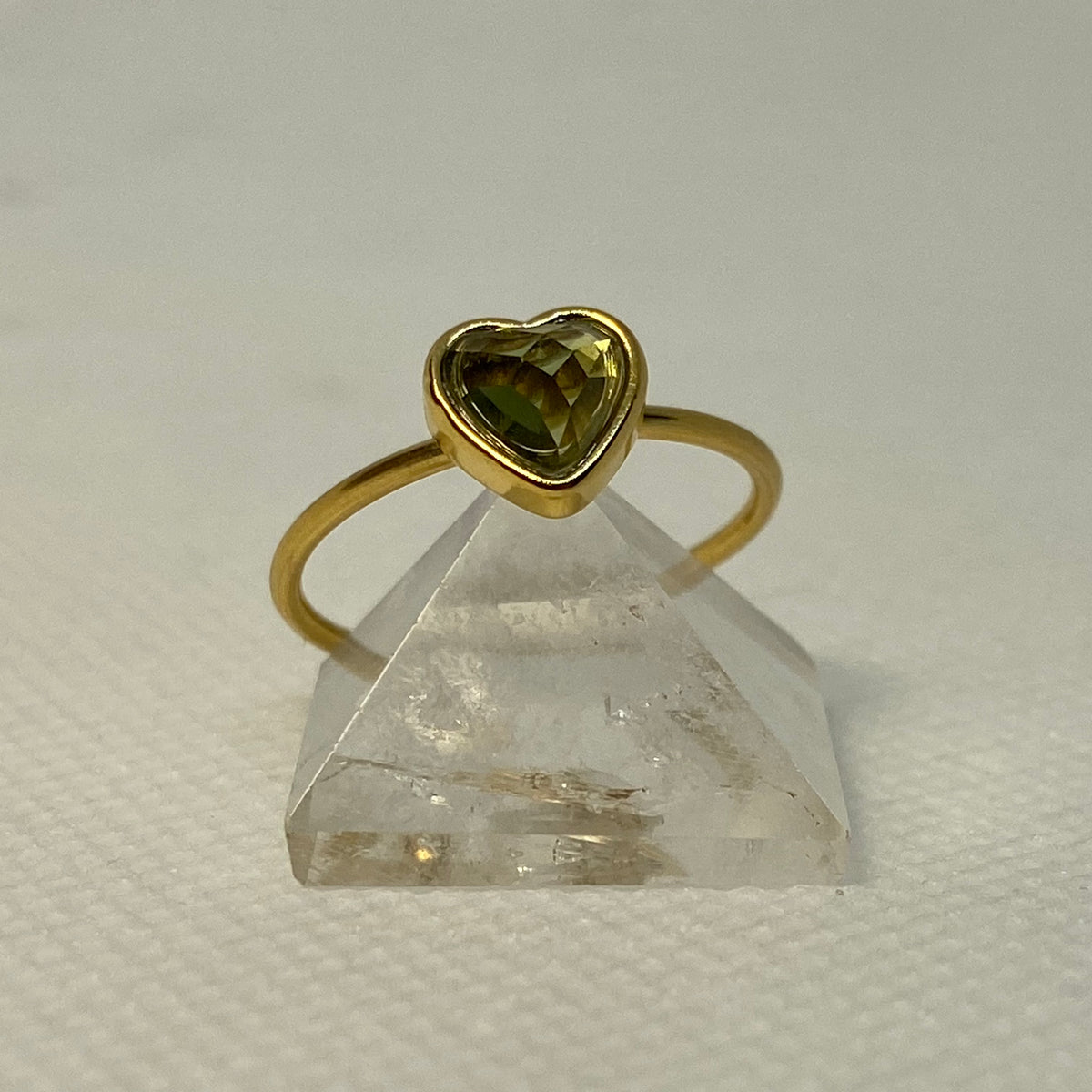 Emerald Corazon - Gaia Luna