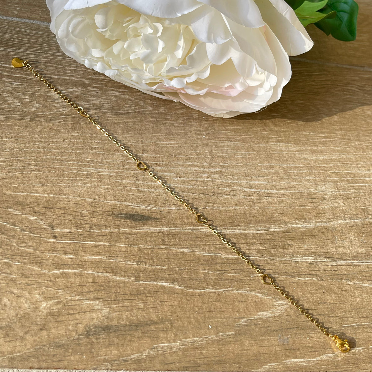 Freya&#39;s Heart Anklet - Gaia Luna