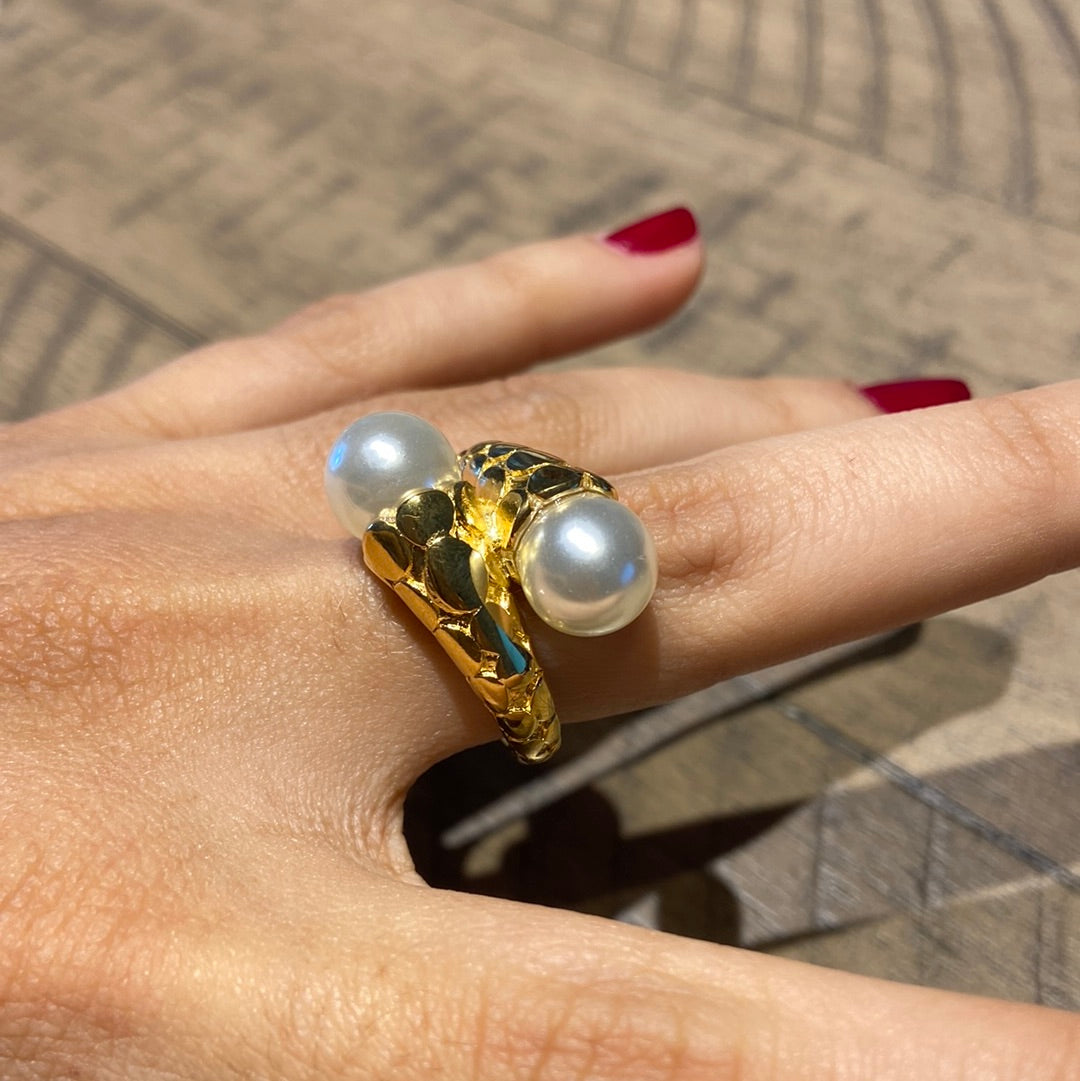 Pearl Ring - Gaia Luna