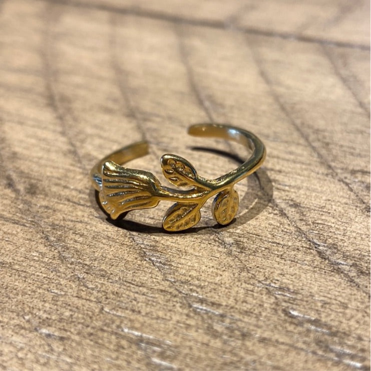 Gold Rose Ring - Gaia Luna