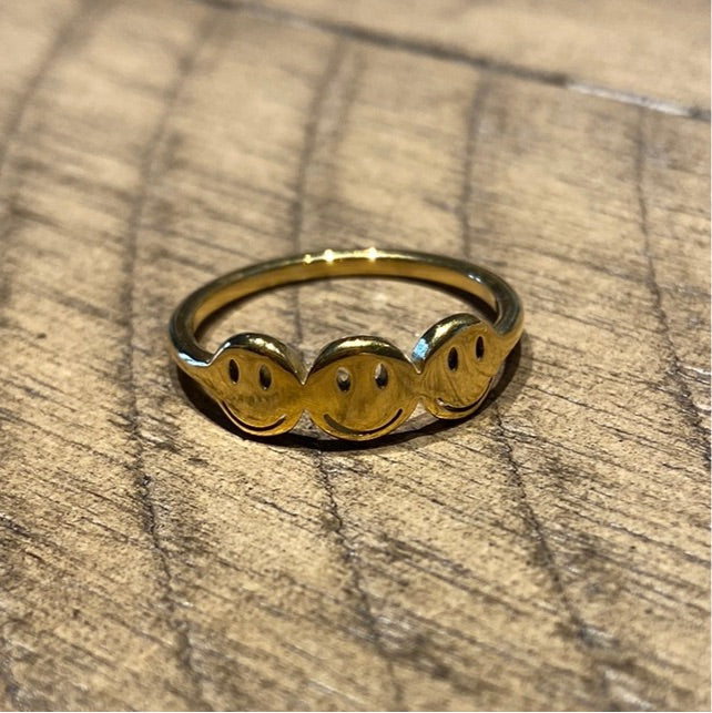 Gold Happy Faces Ring - Gaia Luna