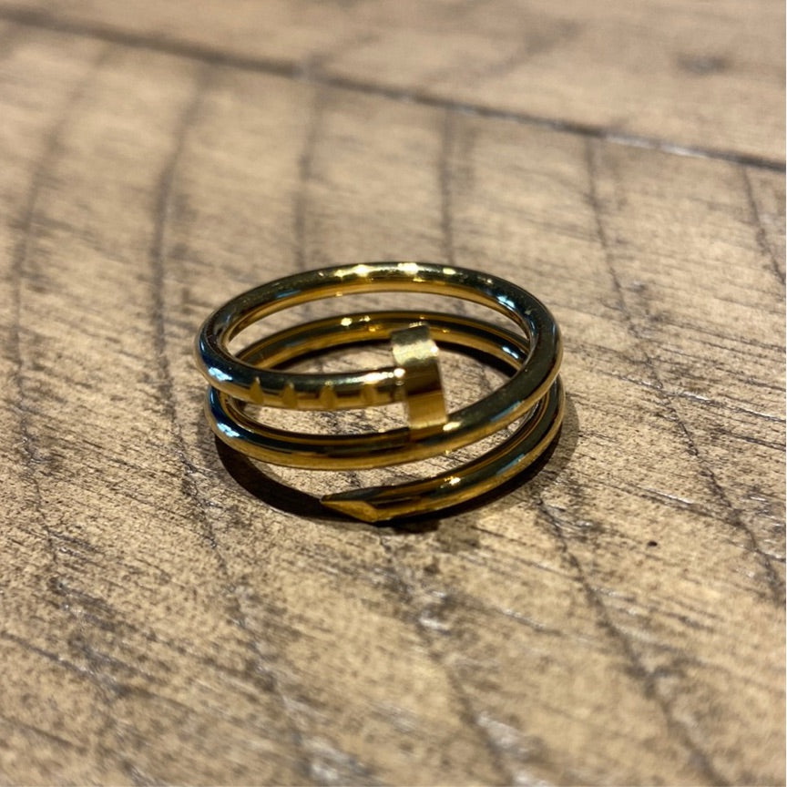 Juste Un Clou Ring - Gaia Luna